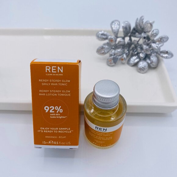 REN Ready Steady Glow Daily Aha Tonic, brighten, smoothen, NEW - Mini 15 ml. - Picture 3 of 12